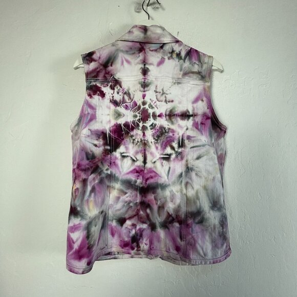 Chico's Womens Tie-Dye Sleeveless Denim Vest Size 1 Cotton Blend Stretch Pink - Picture 2 of 7